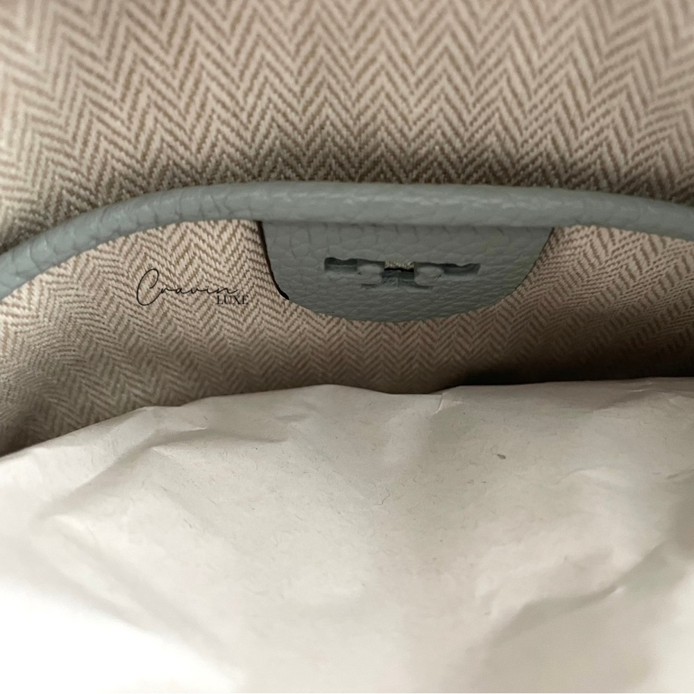 ❌❌SOLD❌❌ New Tory Burch McGraw Camera Bag - Picture 5 of 8